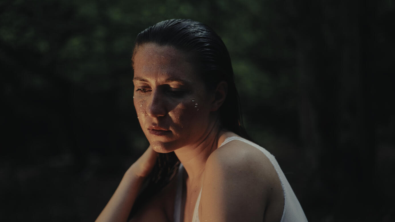ROZSA - I AM THE ARTIST NOT THE MUSE MUSIC VIDEO