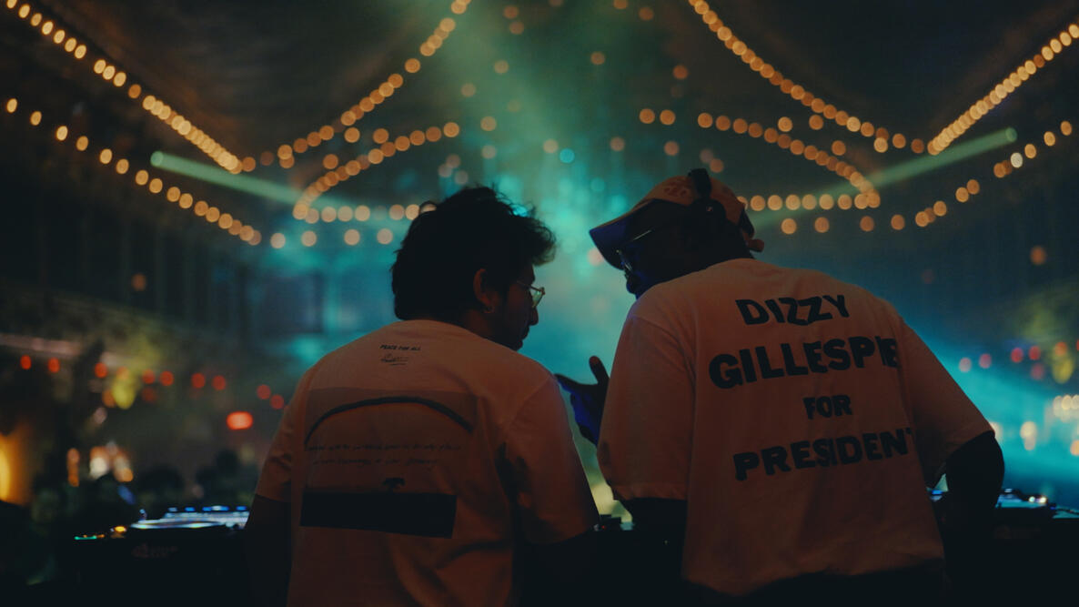 'All Smiles' at La Paloma